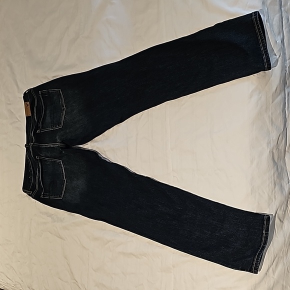 Gently used American eagle skinny jeans - Picture 6 of 7
